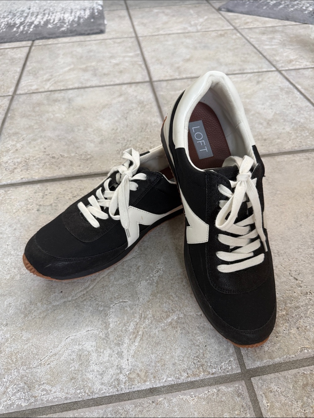 LOFT Women’s Black and White Casual Sneakers